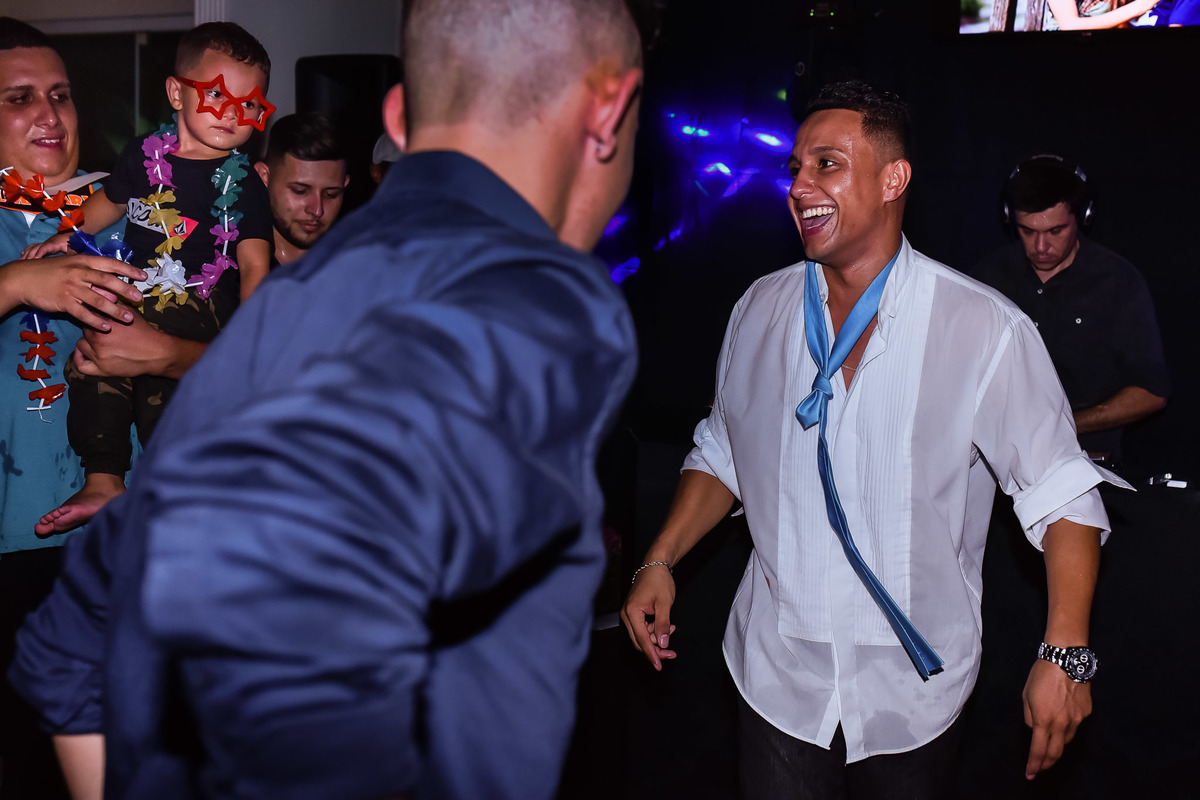 Casamento, casamento em Jundiai, Vestido de noiva. casamento no salão espaço rosamel, fotos de casamento. Espaço Espaço Rosamel, ensaio casal, fotos noivos. Cerimonia de casamento. festa de casamento. balada de casamento.