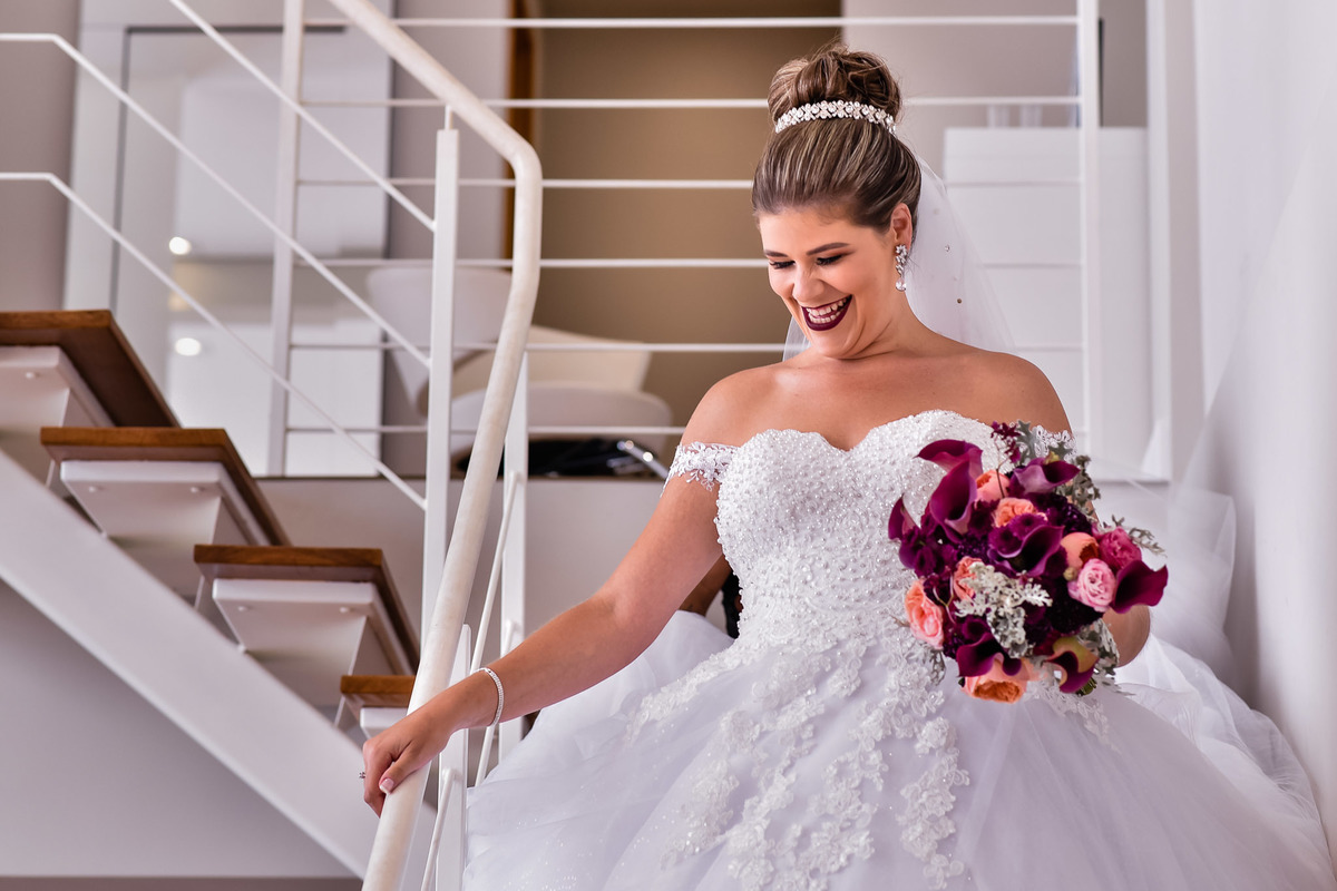 Making off da noiva, maquiagem de  noiva. Noiva. fotos de casamento. dia da noiva. making of perfeito. Pink Me UP.  vertido de noiva, maquiagem de noiva, buque da noiva, buque