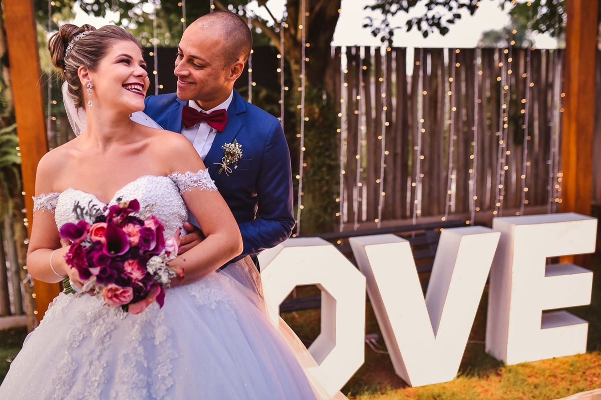 recepçao  Spazio di Cristalli. fotos de casamento  Spazio di Cristalli fotos expontaneas. fotografo contador de historia, contador de historia. fotografo de casamento.  ensaio dos noivos. vestido de noiva. terno do noivo.