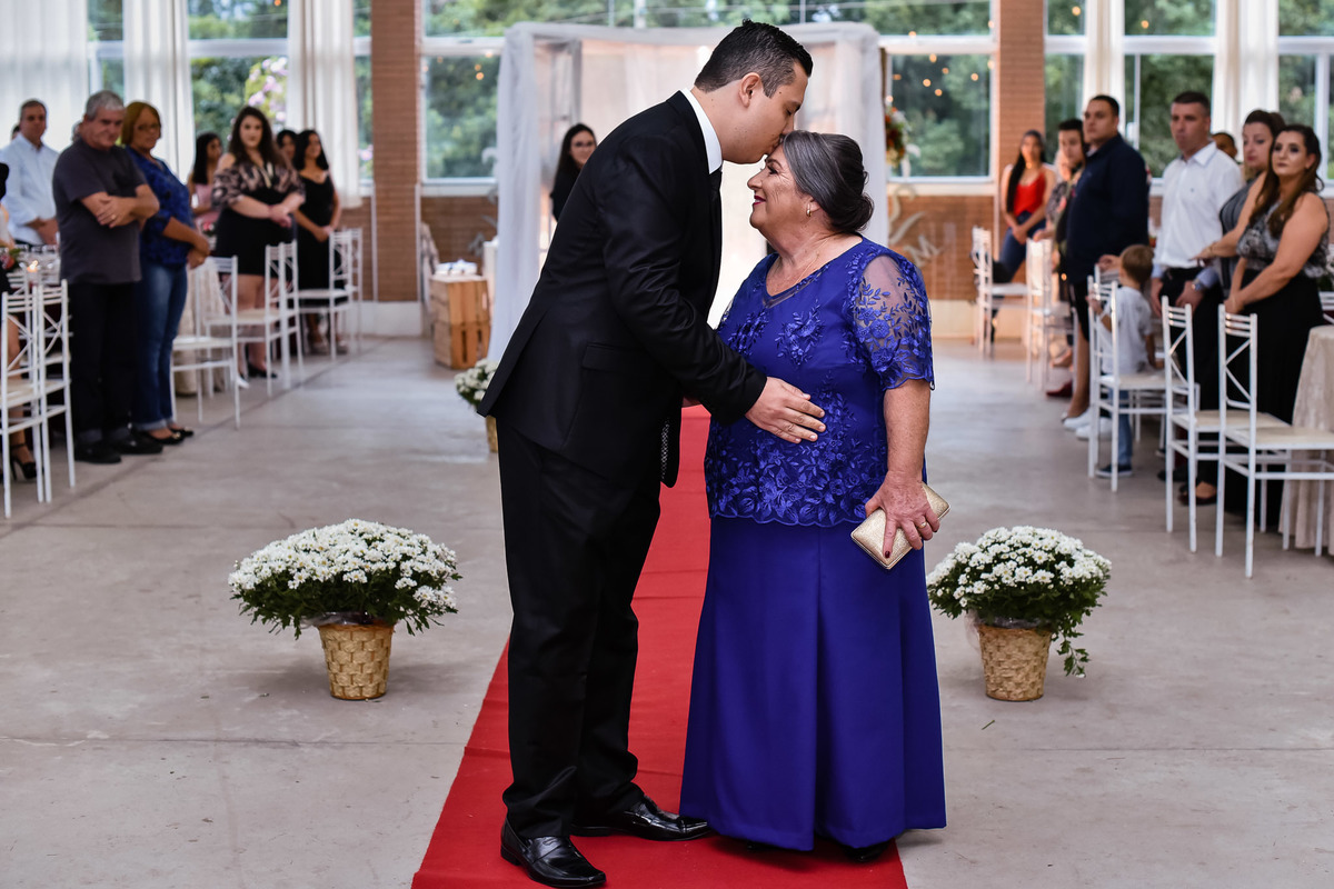 Cerimonia de casamento no salão, casamento na chacara, Recanto Mario e Maria, casamento jundiai.  Vestido de noiva. terno do noivo. casamento. fotos de casamento.