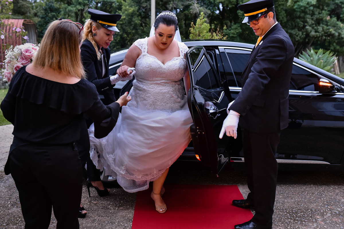 Cerimonia de casamento no salão, casamento na chacara, Recanto Mario e Maria, casamento jundiai.  Vestido de noiva. terno do noivo. casamento. fotos de casamento. carro da noiva, grande dia d