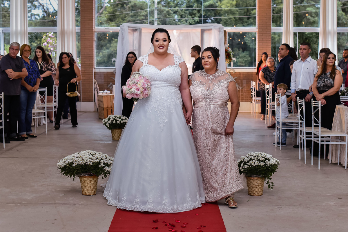 Cerimonia de casamento no salão, casamento na chacara, Recanto Mario e Maria, casamento jundiai.  Vestido de noiva. terno do noivo. casamento. fotos de casamento. casamento Arlene e Lucas