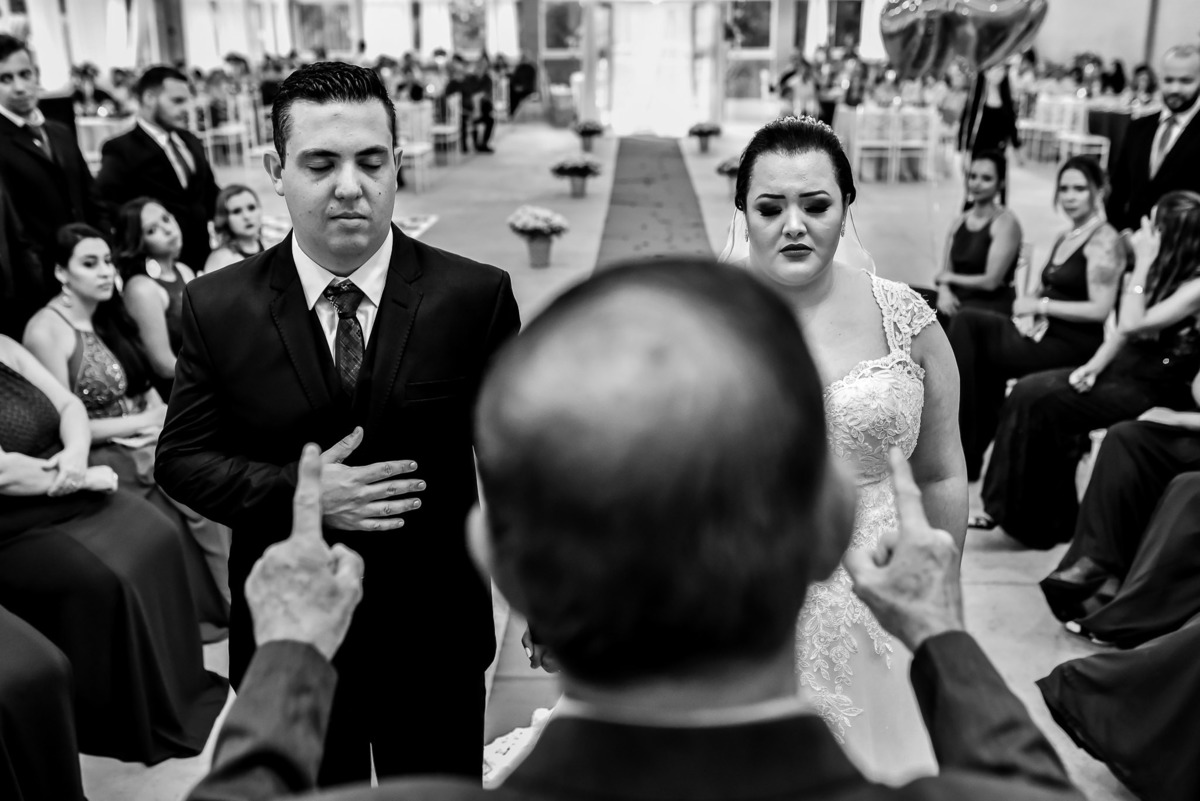 Cerimonia de casamento no salão, casamento na chacara, Recanto Mario e Maria, casamento jundiai.  Vestido de noiva. terno do noivo. casamento. fotos de casamento. casamento Arlene e Lucas