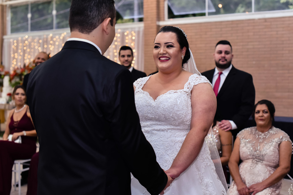 Cerimonia de casamento no salão, casamento na chacara, Recanto Mario e Maria, casamento jundiai.  Vestido de noiva. terno do noivo. casamento. fotos de casamento. casamento Arlene e Lucas