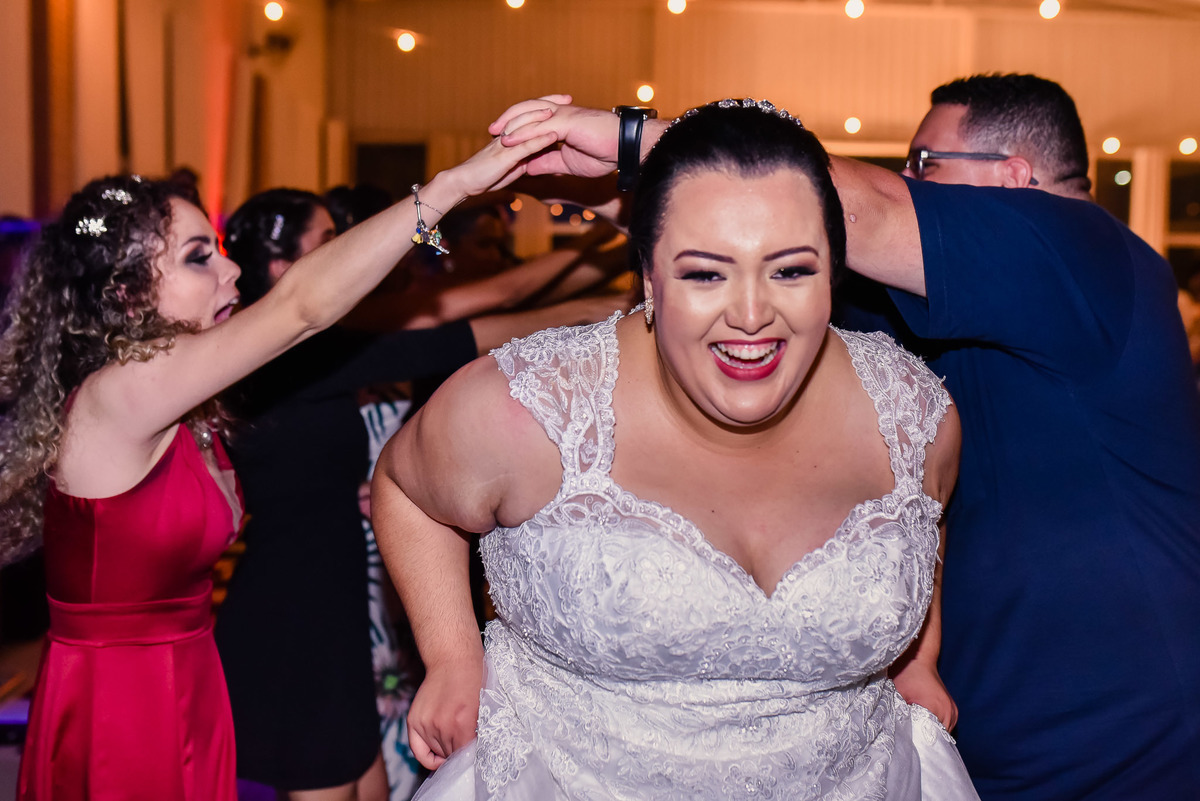 Cerimonia de casamento no salão, casamento na chacara, Recanto Mario e Maria, casamento jundiai.  casamento. fotos de casamento. casamento Arlene e Lucas, fotos festa de casamento, festas animadas em casamento, balada do casamento