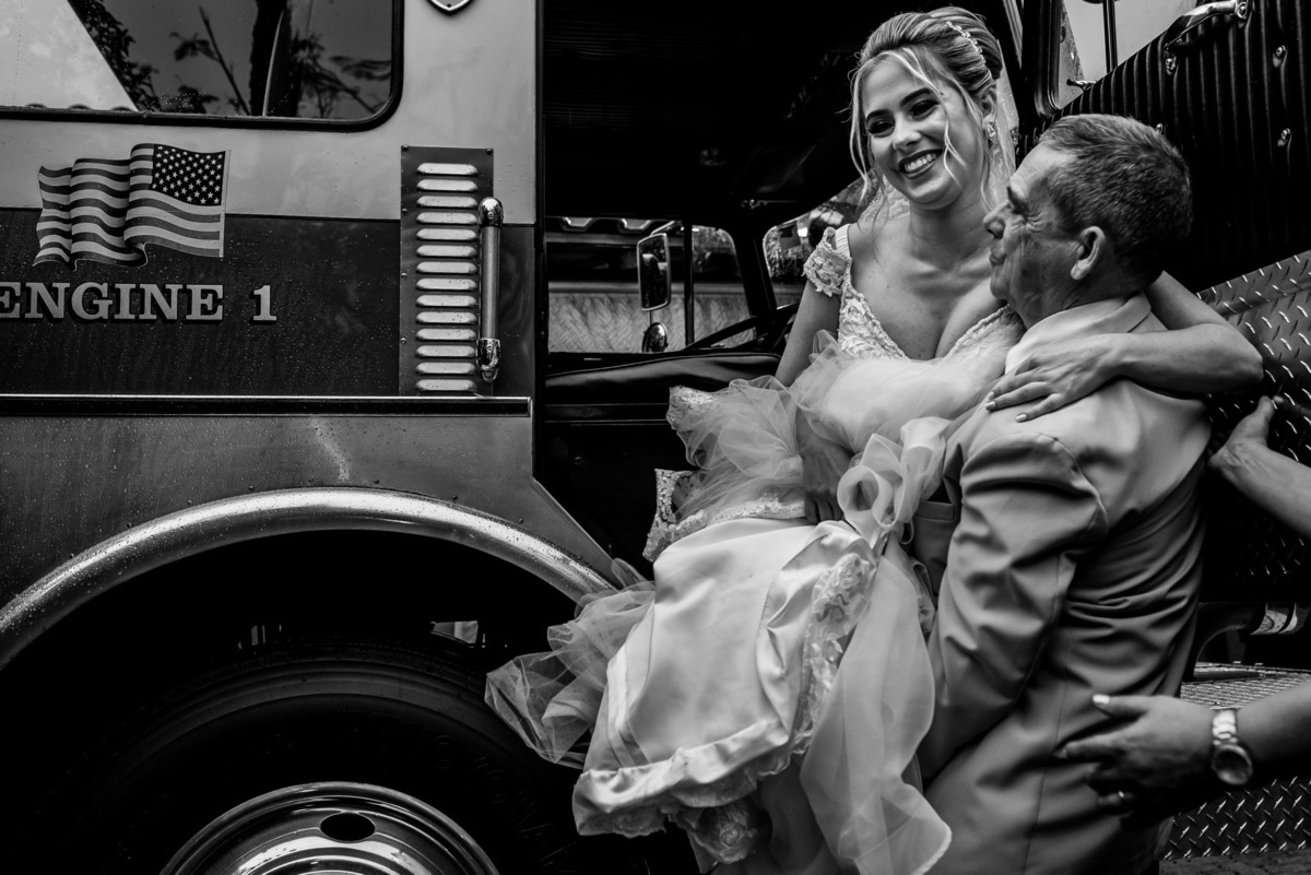 chacara paraiso. Cerimonia militar chacara paraiso. Fotos de casamento. Wedding. casamento ao ar livre. casamento no campo. Terno do noivo. vestido de noiva, casamento militar, bombeiro militar, casamento bombeiro,  guarda de honra,  casamento sp.