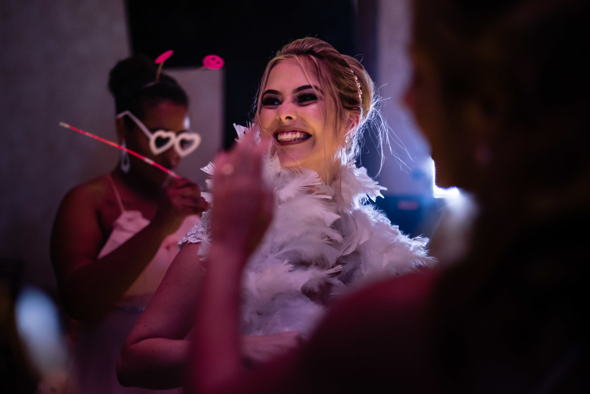 chacara paraiso. Cerimonia militar chacara paraiso. Fotos de casamento. Wedding. casamento ao ar livre. casamento no campo. Terno do noivo. vestido de noiva, casamento militar, bombeiro militar, casamento bombeiro,  guarda de honra,  casamento sp.