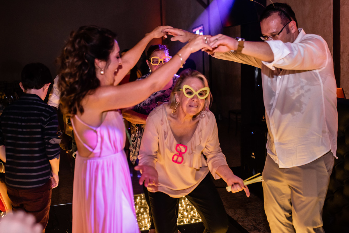 chacara paraiso. Cerimonia militar chacara paraiso. Fotos de casamento. Wedding. casamento ao ar livre. casamento no campo. Terno do noivo. vestido de noiva, casamento militar, bombeiro militar, casamento bombeiro,  guarda de honra,  casamento sp.