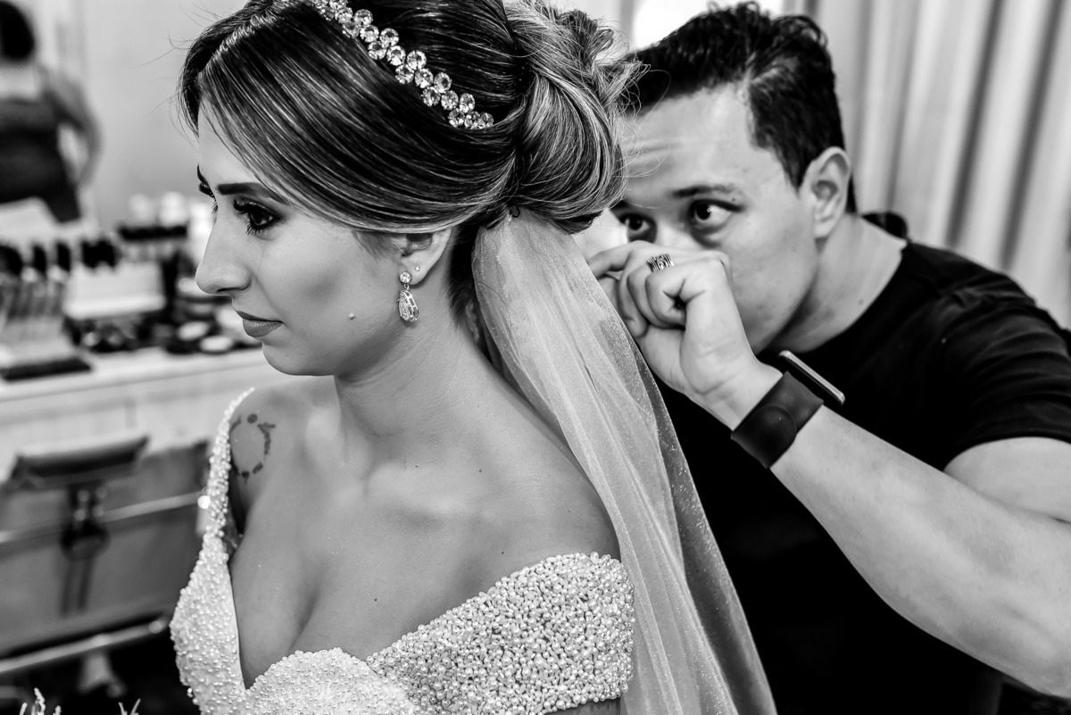 Atelier Adriana De Oliveira, vestido da noiva, dia da noiva, making off da noiva, fotos de casamento, detalhes casamento