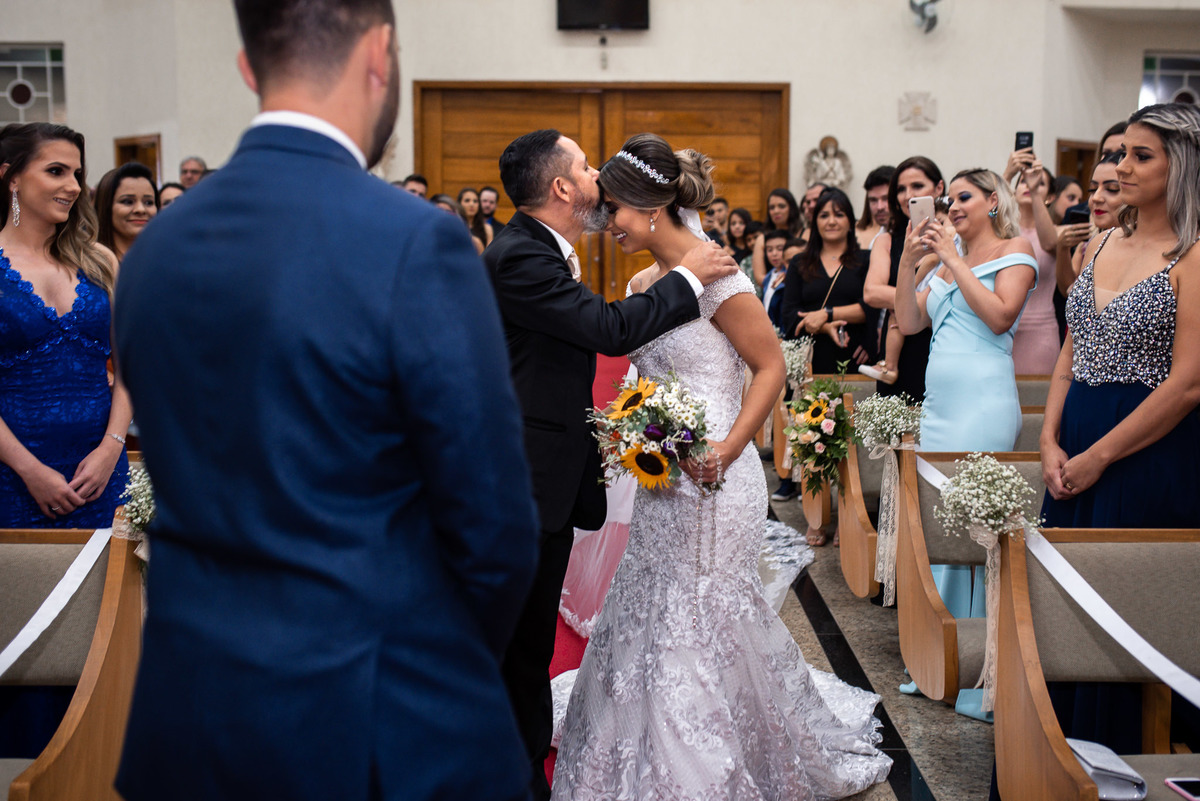 casamento, fotos casamento, Paróquia Cristo Redentor, noivos, entrada da noiva, vestido da noiva