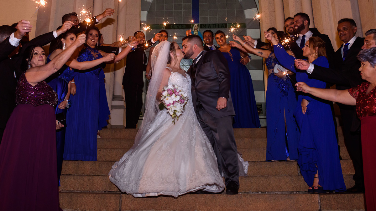 casamento, fotos casamento, Paroquia Nossa da Conceição, noivos, vestido de noiva, casamento igraja catolica, sparkles