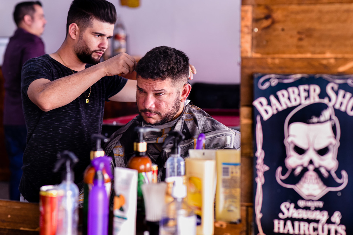 Barbearia RR ,noivo, making off do noivo, terno do noivo, fotos de casamento