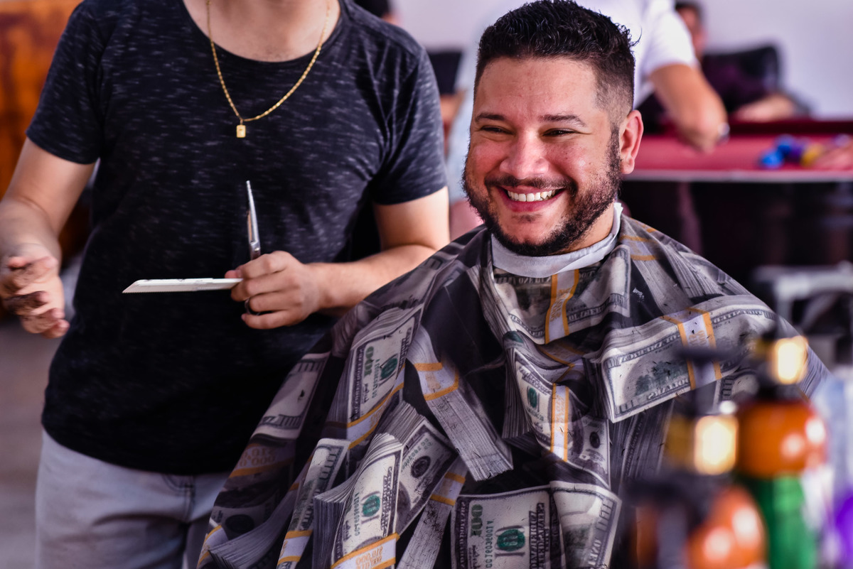 Barbearia RR ,noivo, making off do noivo, terno do noivo, fotos de casamento