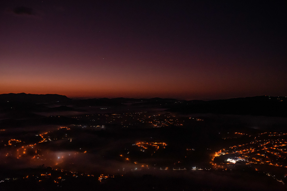 Ensaio Pico do olho d'agua, Ensaio Casal  Ensaio pre wedding . noivos fotos romantica.a . Mairiporã. Fotos nascer do sol, amanhecer. Renovação de votos, fotos renovação de votos, elopementwedding, casamento a dois