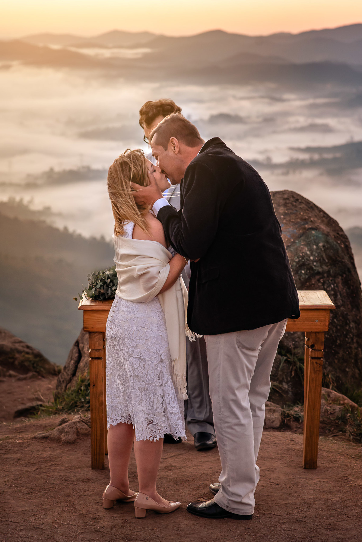 Ensaio Pico do olho d'agua, Ensaio Casal  Ensaio pre wedding . noivos fotos romantica.a . Mairiporã. Fotos nascer do sol, amanhecer. Renovação de votos, fotos renovação de votos, elopementwedding, casamento a dois