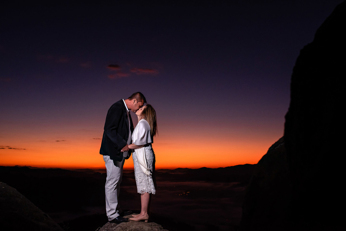 Ensaio Pico do olho d'agua, Ensaio Casal  Ensaio pre wedding . noivos fotos romantica.a . Mairiporã. Fotos nascer do sol, amanhecer. Renovação de votos, fotos renovação de votos, elopementwedding, casamento a dois