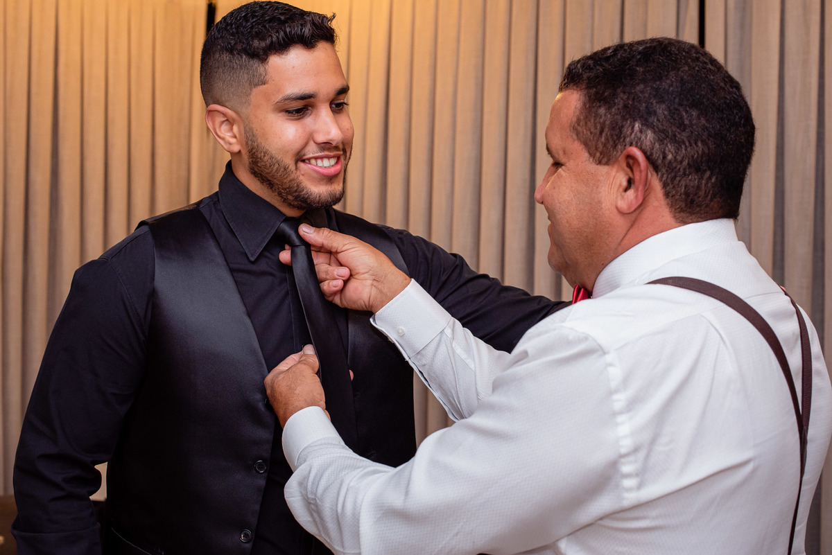 making off noivo, vale verde, casamento, fotografia de  casamento, terno do noivo 