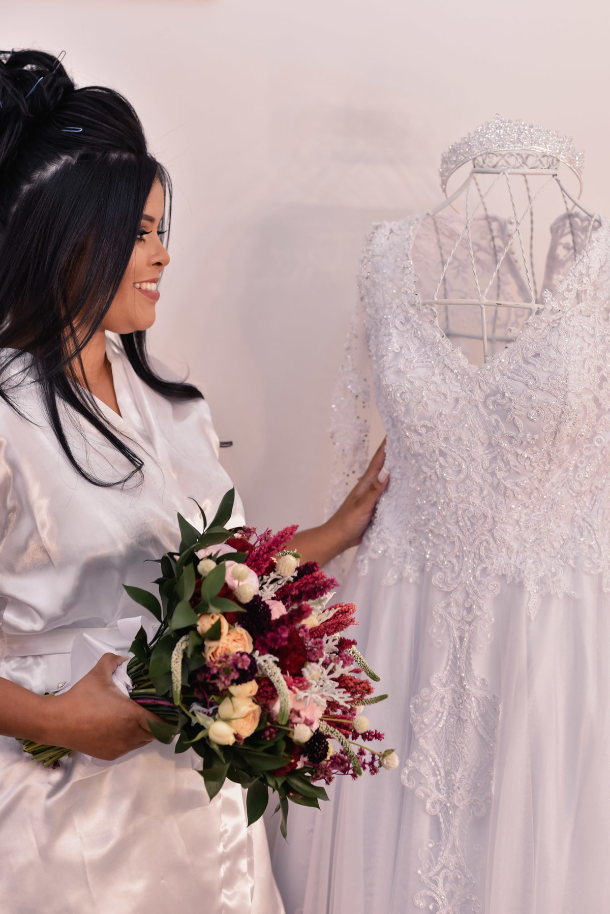 Making off da noiva. sala da noiva chacara paraiso. Cerimonia de casamento, chacara paraiso. Fotos de casamento. Wedding. vestido da noiva. Atelie martinelli