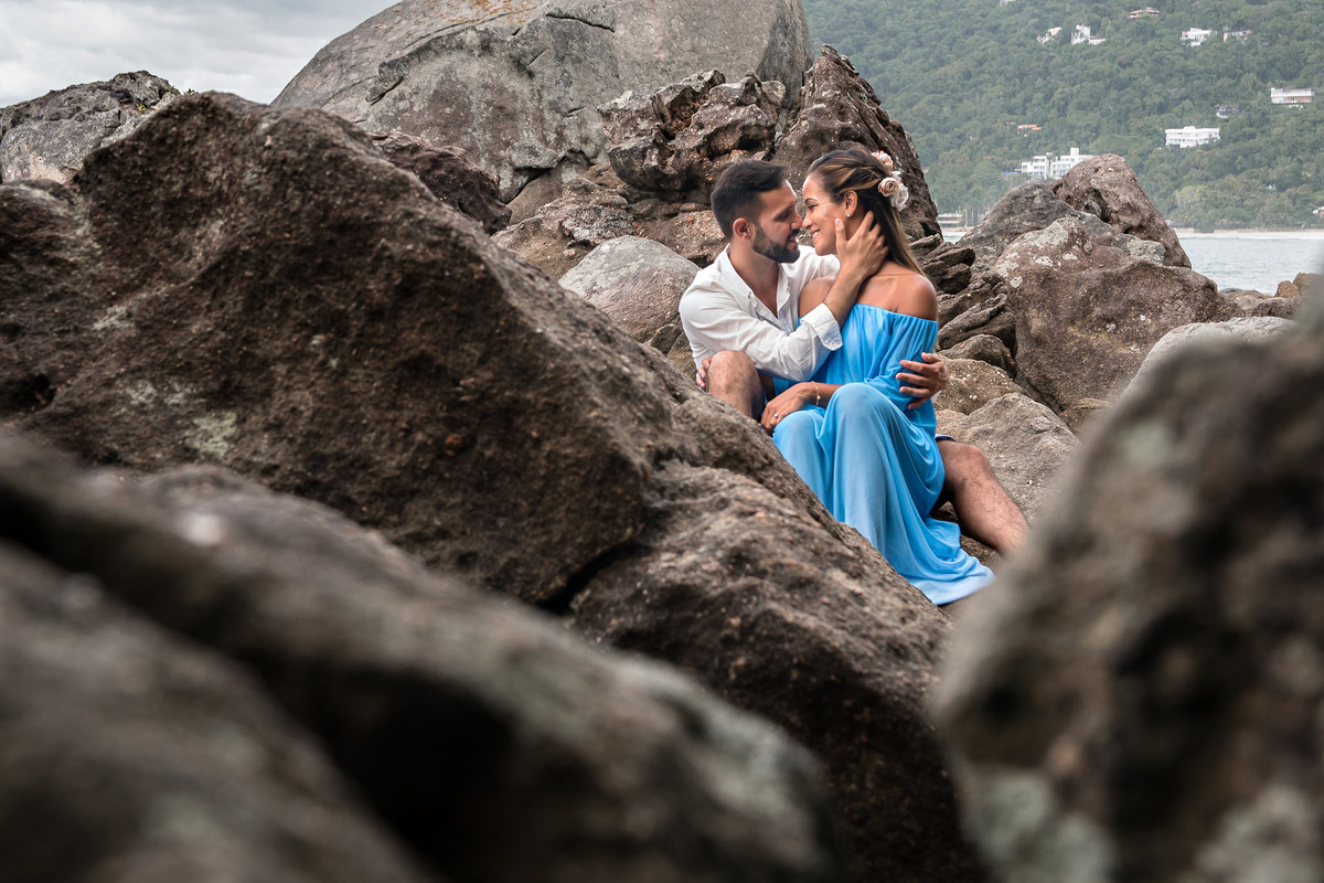 Ensaio pre wedding praia das conchas guaruja. ensaio noivos na praia. ensaio casal. casar na praia. Vou casar. ensaio na praia. pre wedding na praia. amor por praia. praia do edem