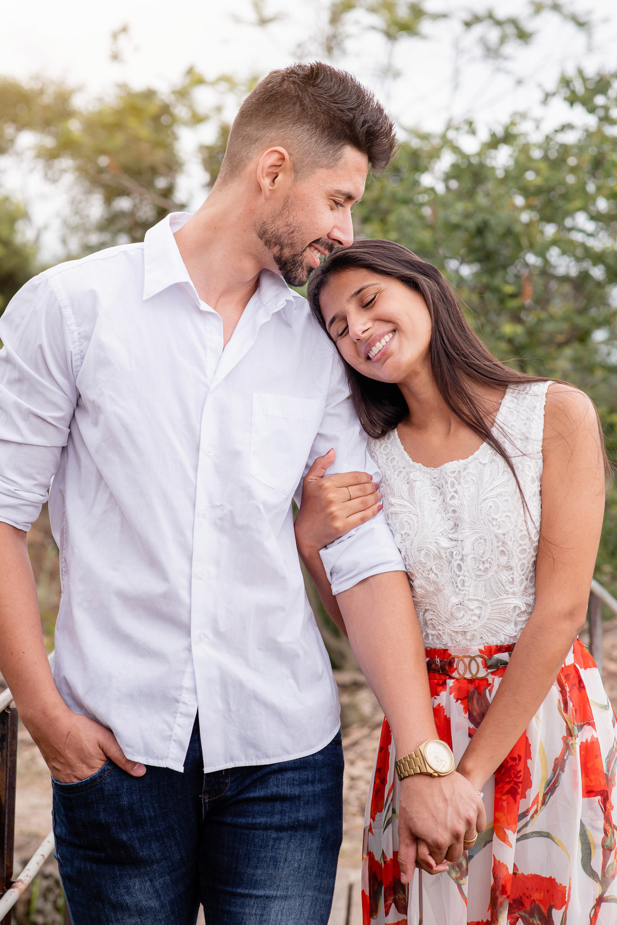 ensaio Pré-Wedding na Floresta Nacional de Ipanema. Fazenda Ipanema Sorocaba. fazenda Ipero, ensaio sorocaba. pre wedding sorocaba. dicas de ensaio. poses de ensaio casal. fotografia de casamento. fotografo de casamento.