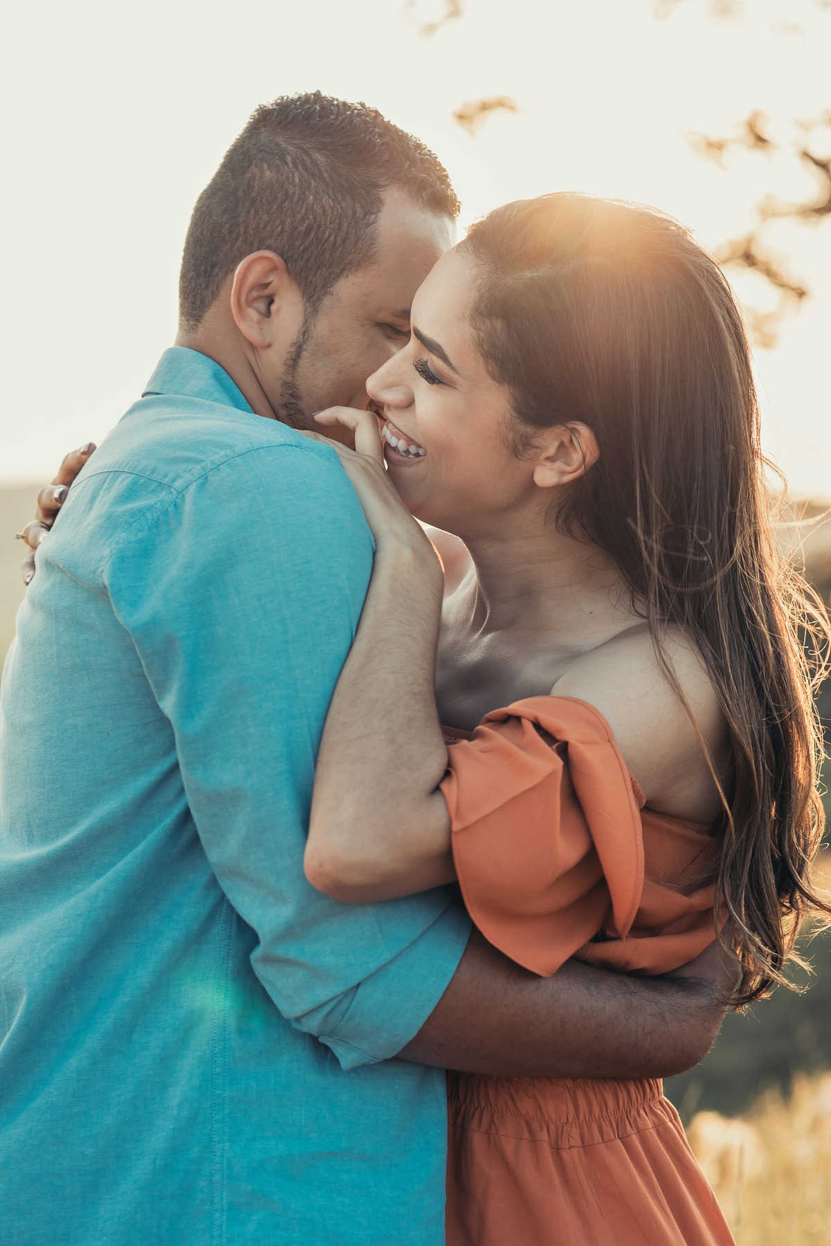 ensaio Pré-Wedding em itirapina. Ensaio itirapina. pre wedding . dicas de ensaio. poses de ensaio casal. fotografia de casamento. fotografo de casamento.