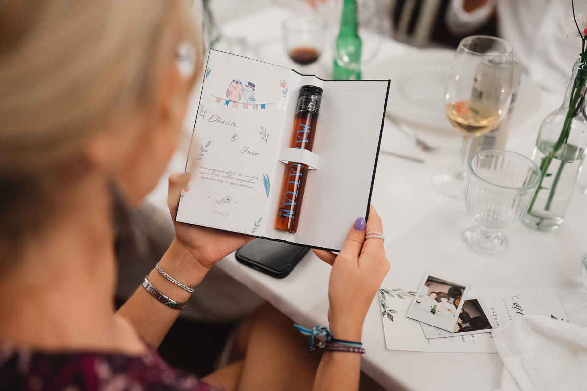 lembranças dos noivos aos convidados