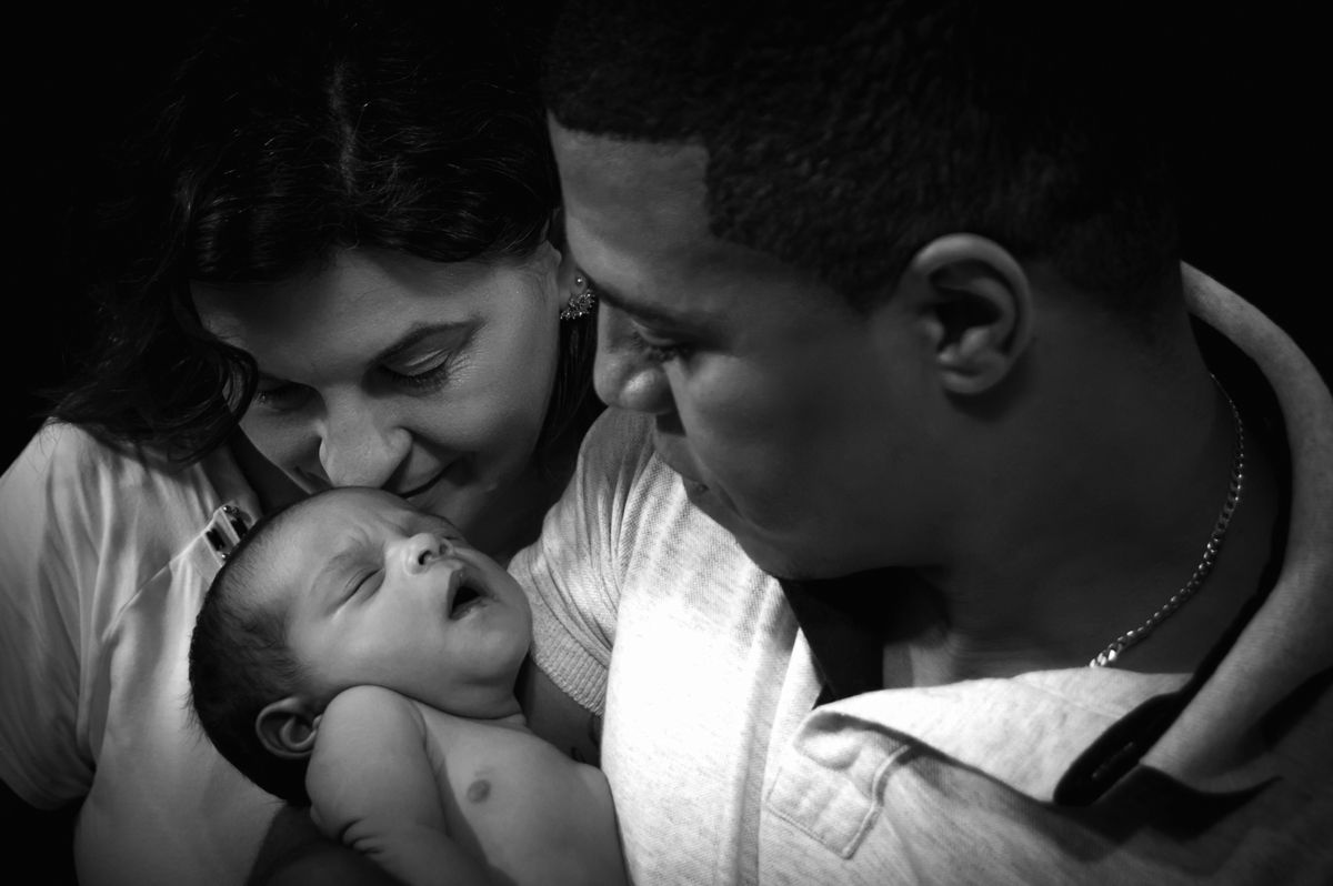 fotografia de recem nascidos, newborn, ensaios especiais de bebês, newborn mágico, fotografia de bebês, estúdio fotográfico recém nascidos, newborn de menino