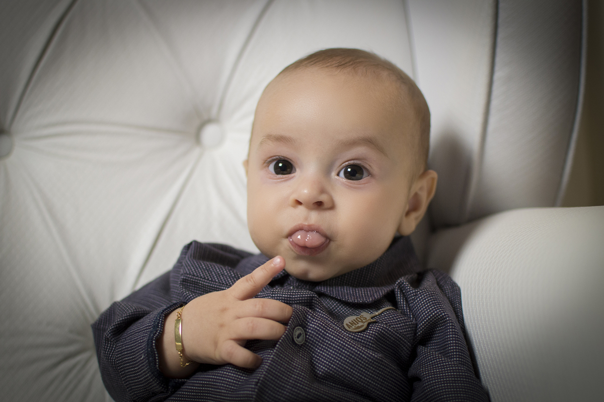 acompanhamento mensal bebê, fotografia de bebê, fotografia de família, fotógrafo de crianças, estúdio fotográfico infantil, newborn