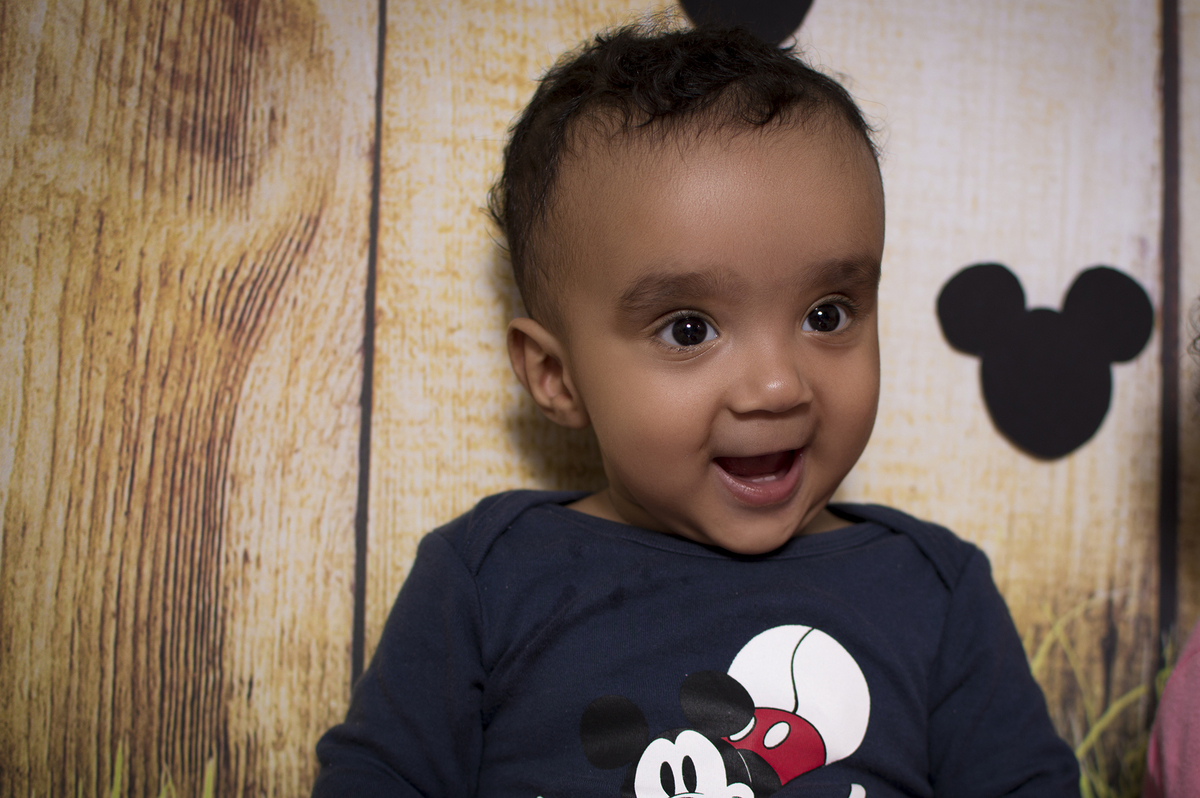 gêmeos, acompanhamento de bebês, acompanhamento mensal, fotografia de gêmeos, fotografia gemelar, irmãos, fotografia de irmãos, fotografia de família, estúdio, fotografia infantil, pais e avós, amor, família, dia dos pais, pai herói