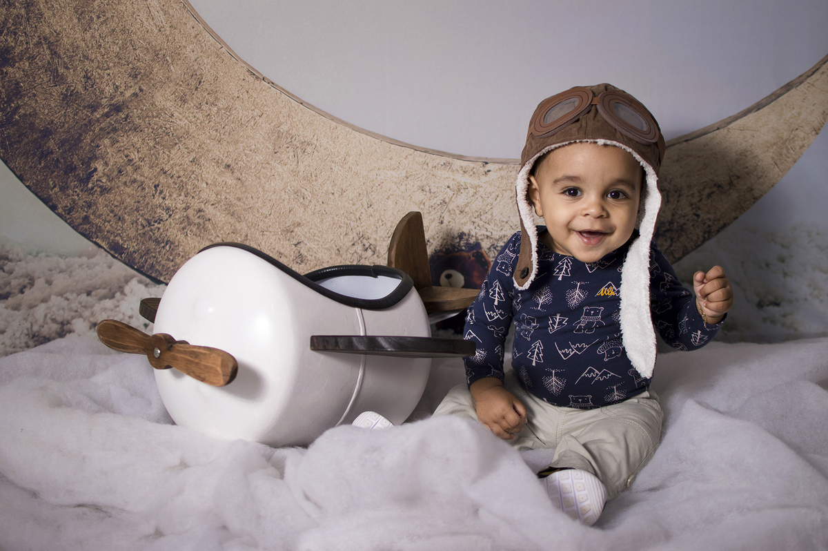 fotografia, fotografia de crianças, bebês, acompanhamento mensal, família, ensaios infantis especiais, fotografia de familia, avião, aviador, bebê aviador.