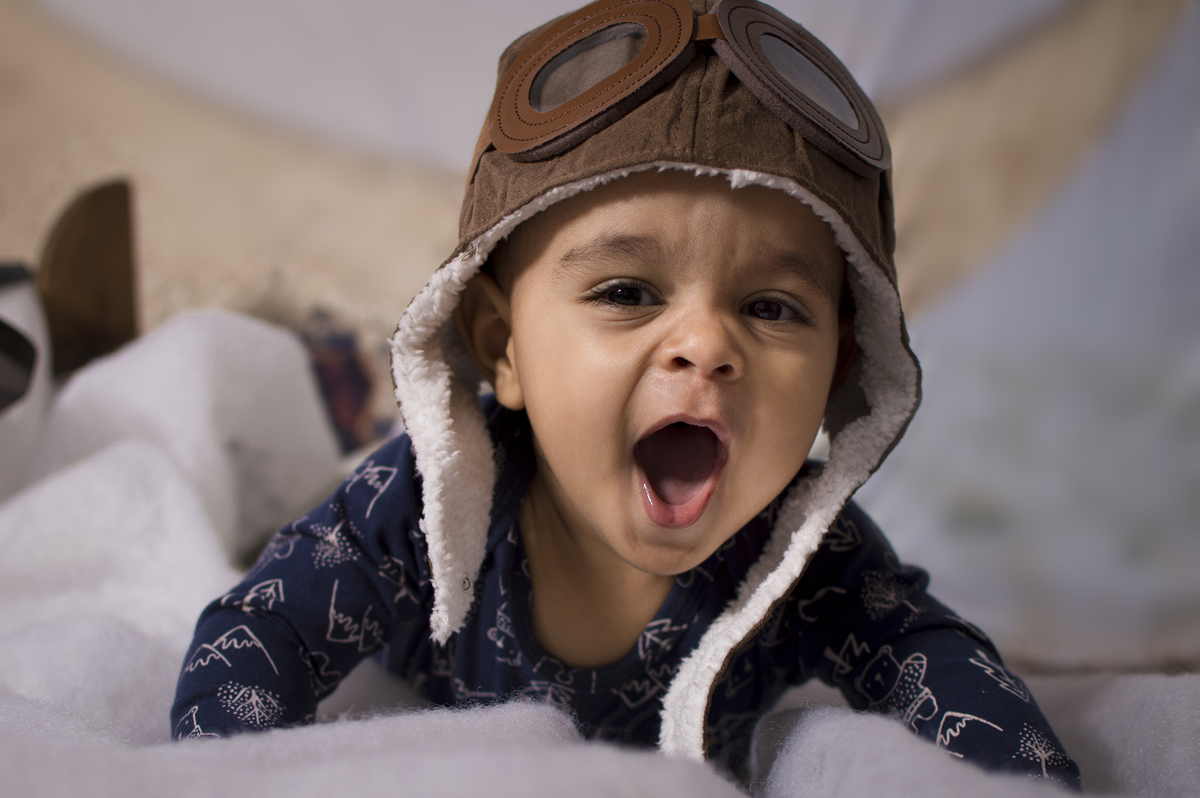 fotografia, fotografia de crianças, bebês, acompanhamento mensal, família, ensaios infantis especiais, fotografia de familia, avião, aviador, bebê aviador.