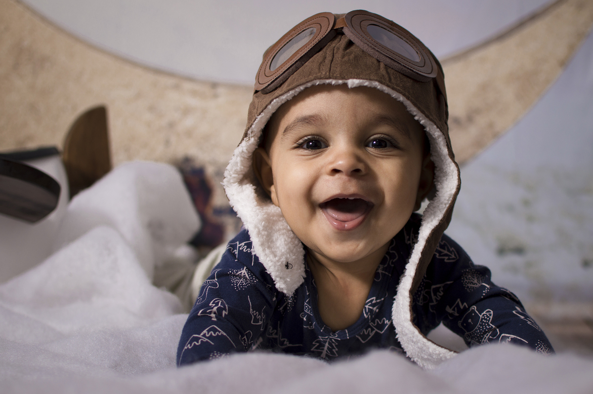 fotografia, fotografia de crianças, bebês, acompanhamento mensal, família, ensaios infantis especiais, fotografia de familia, avião, aviador, bebê aviador.