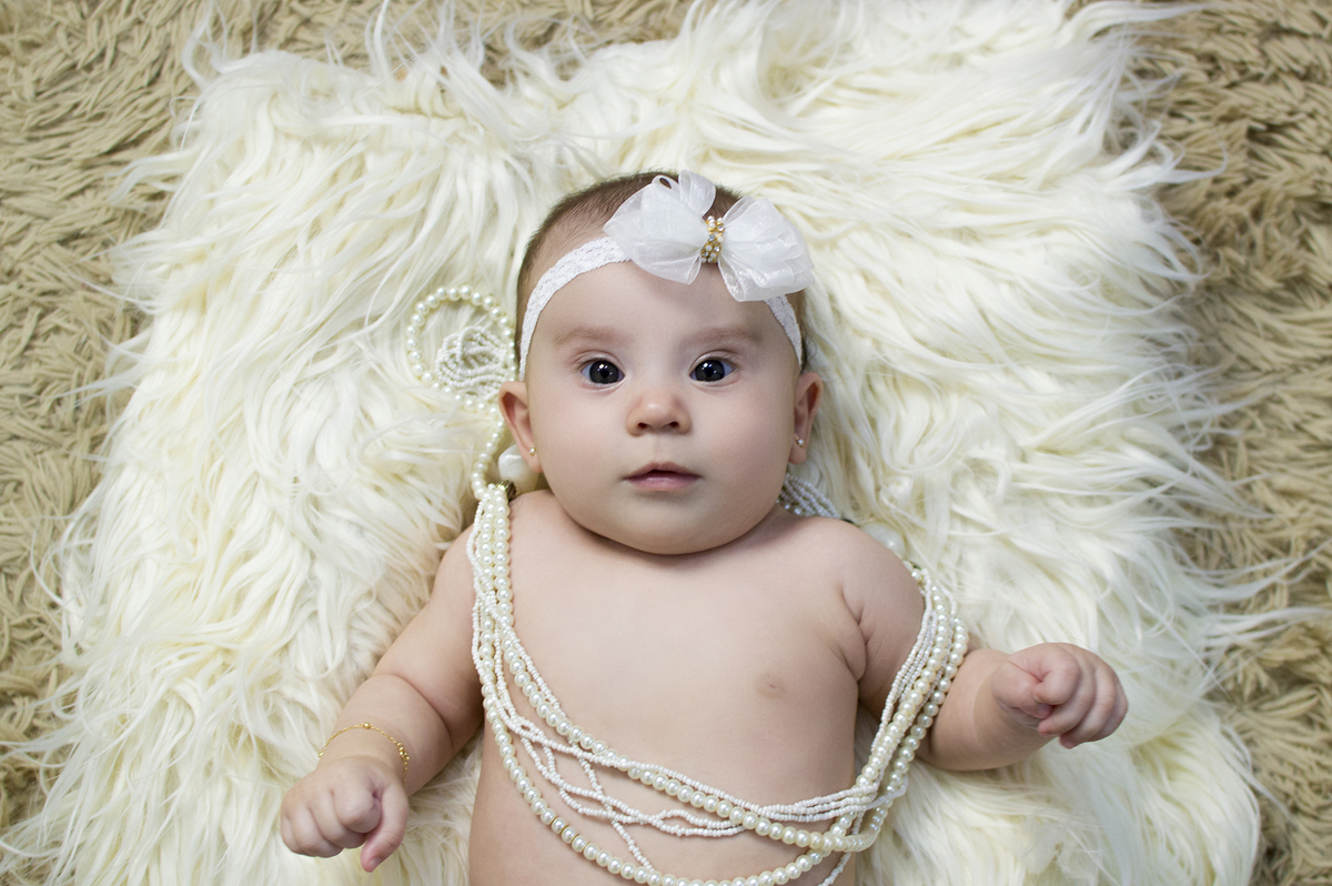 acompanhamento mensal, fotógrafo de crianças, fotógrafo de família, fotógrafo infantil, fotógrafo newborn, estúdio fotográfico Bariri e jaú, Acompanhamento fotográfico trimestral, irmãs, pais e filhos, família.