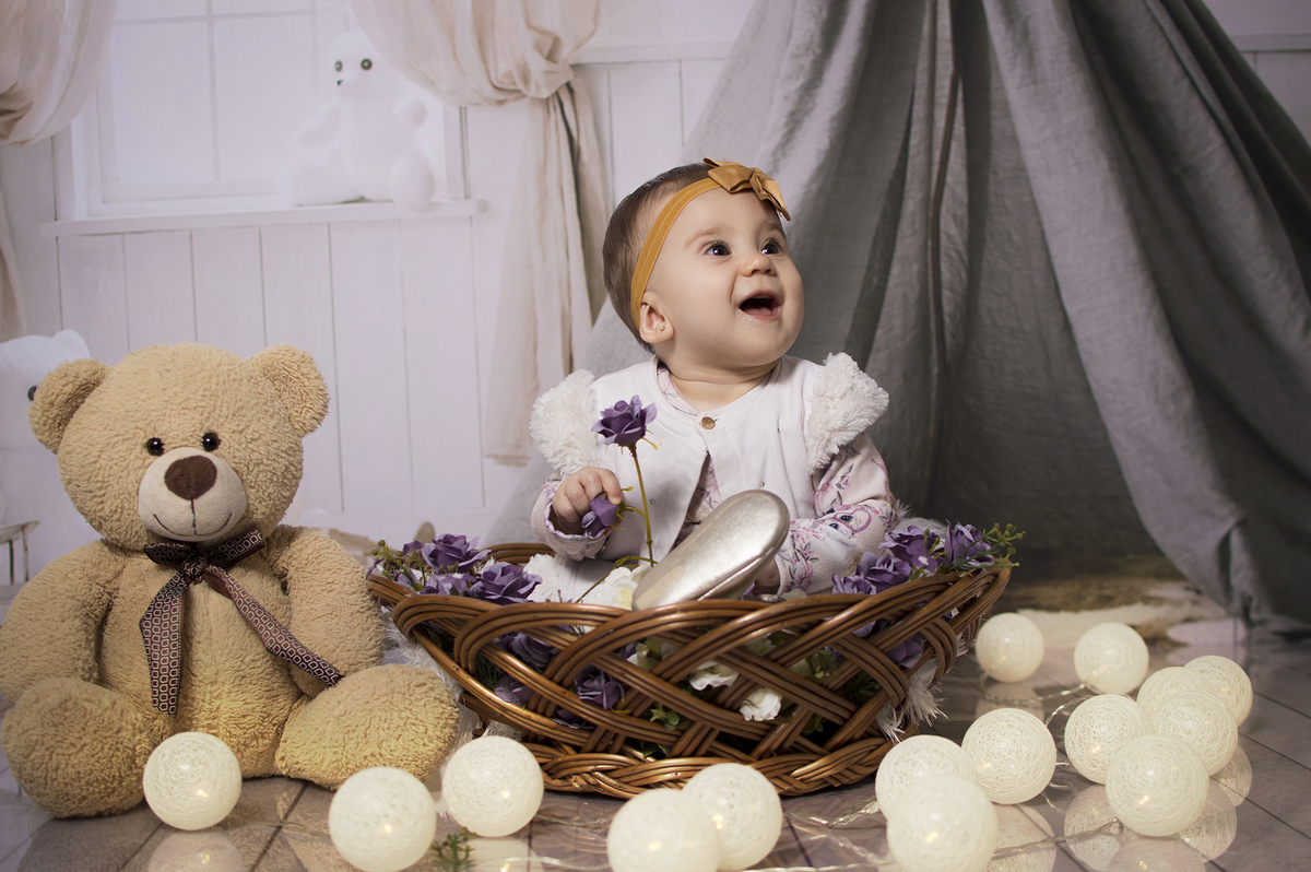 acompanhamento mensal, fotógrafo de crianças, fotógrafo de família, fotógrafo infantil, fotógrafo newborn, estúdio fotográfico Bariri e jaú, Acompanhamento fotográfico trimestral, irmãs, pais e filhos, família.