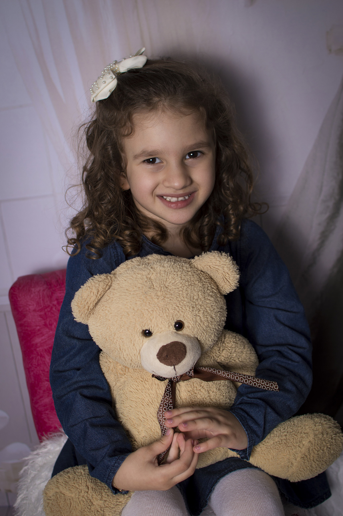 acompanhamento mensal, fotógrafo de crianças, fotógrafo de família, fotógrafo infantil, fotógrafo newborn, estúdio fotográfico Bariri e jaú, Acompanhamento fotográfico trimestral, irmãs, pais e filhos, família.