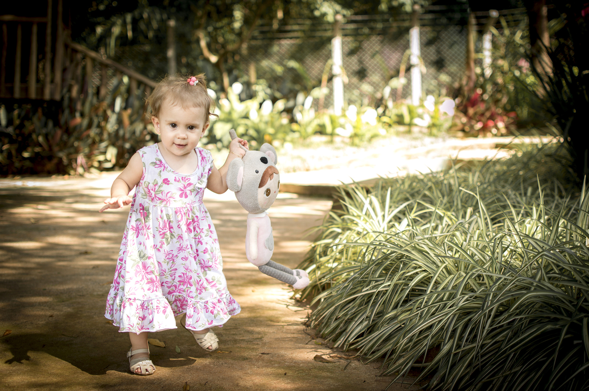 acompanhamento mensal, fotógrafo de crianças, fotógrafo de família, fotógrafo infantil, fotógrafo newborn, estúdio fotográfico Bariri e jaú, Acompanhamento fotográfico trimestral, irmãs, pais e filhos, família. ensaio família