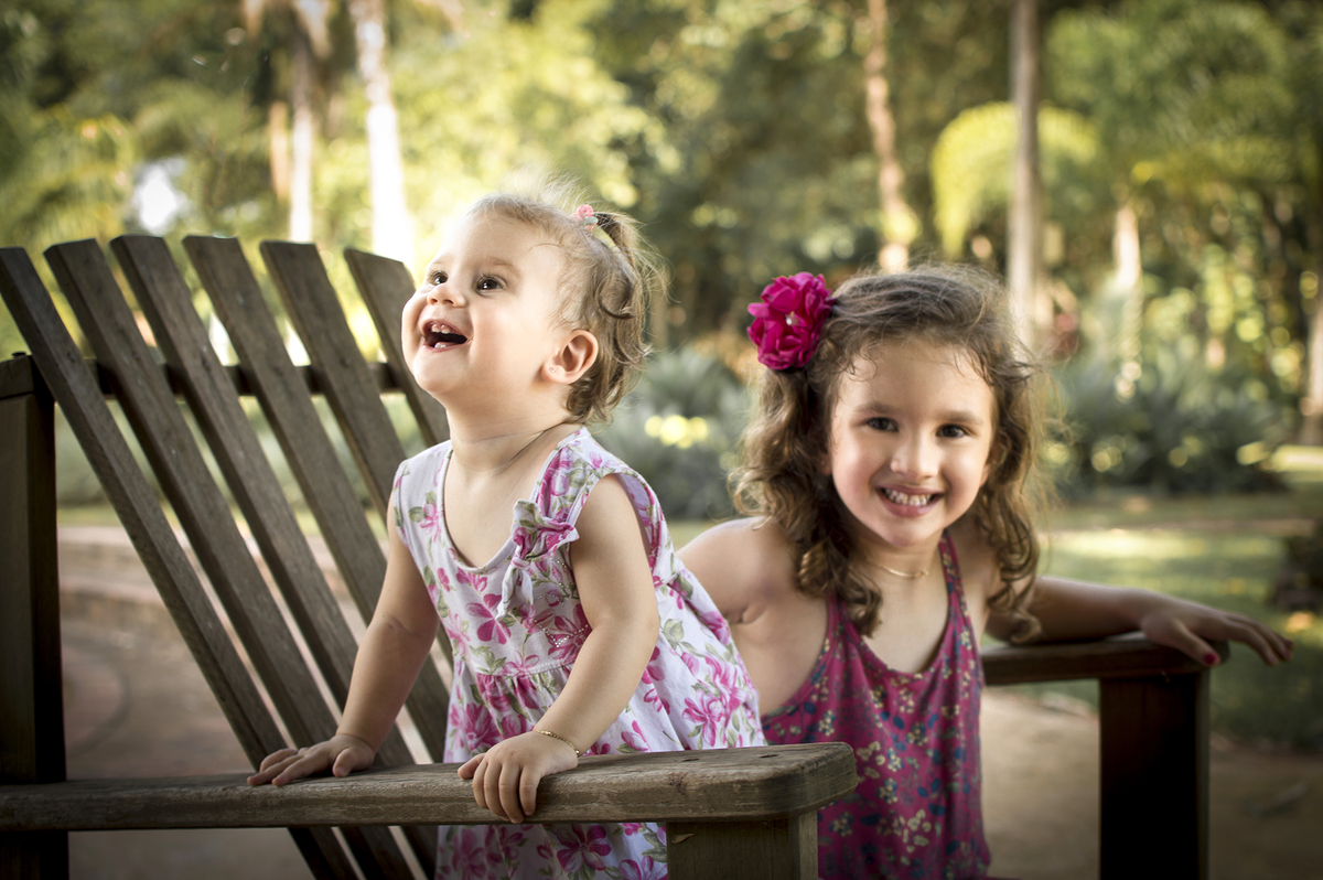 acompanhamento mensal, fotógrafo de crianças, fotógrafo de família, fotógrafo infantil, fotógrafo newborn, estúdio fotográfico Bariri e jaú, Acompanhamento fotográfico trimestral, irmãs, pais e filhos, família. ensaio família