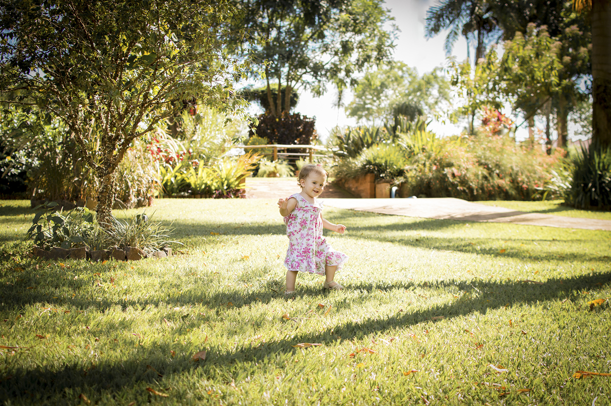 acompanhamento mensal, fotógrafo de crianças, fotógrafo de família, fotógrafo infantil, fotógrafo newborn, estúdio fotográfico Bariri e jaú, Acompanhamento fotográfico trimestral, irmãs, pais e filhos, família. ensaio família