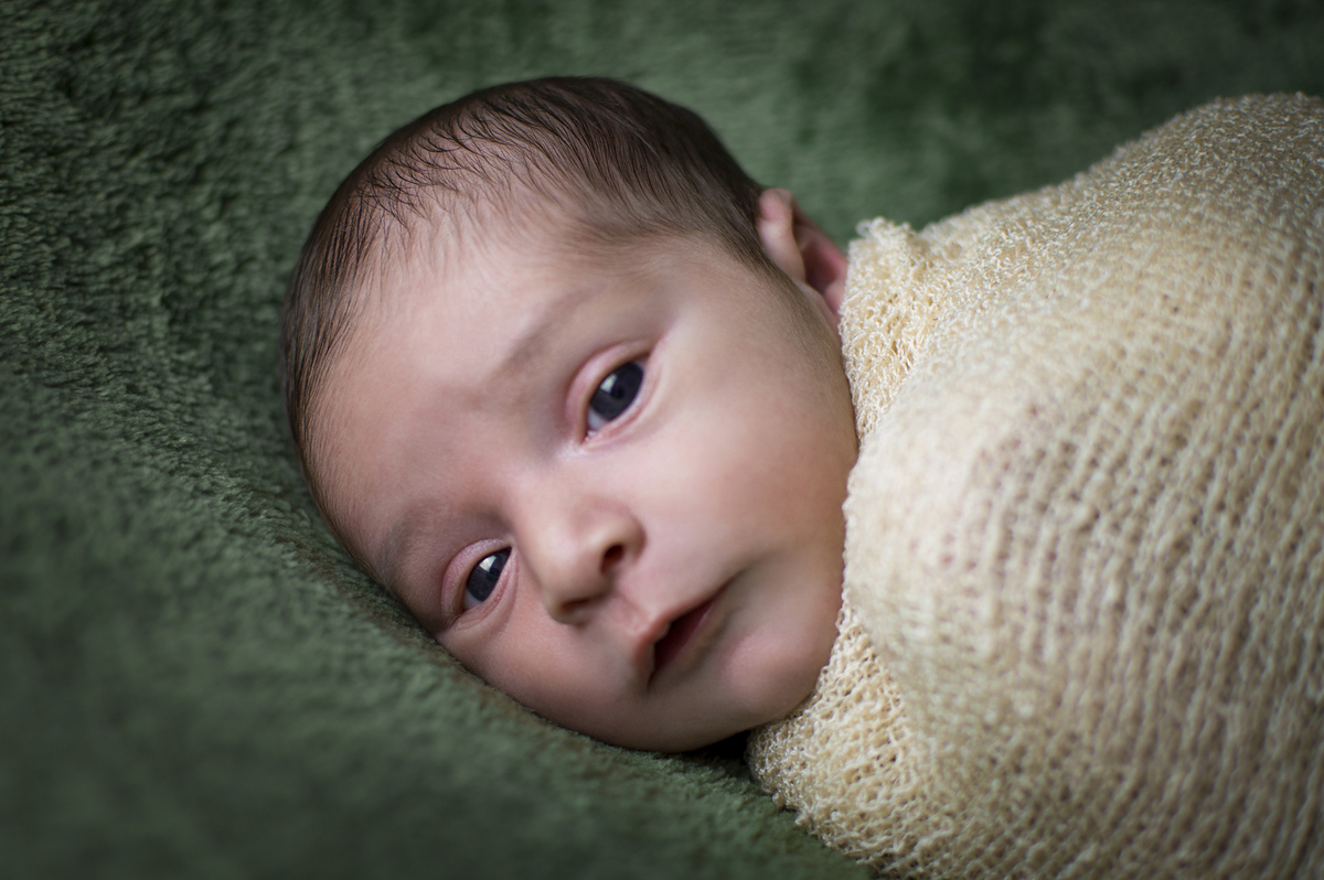 fotografia de recem nascidos, newborn, ensaios especiais de bebês, newborn mágico, fotografia de bebês, estúdio fotográfico recém nascidos