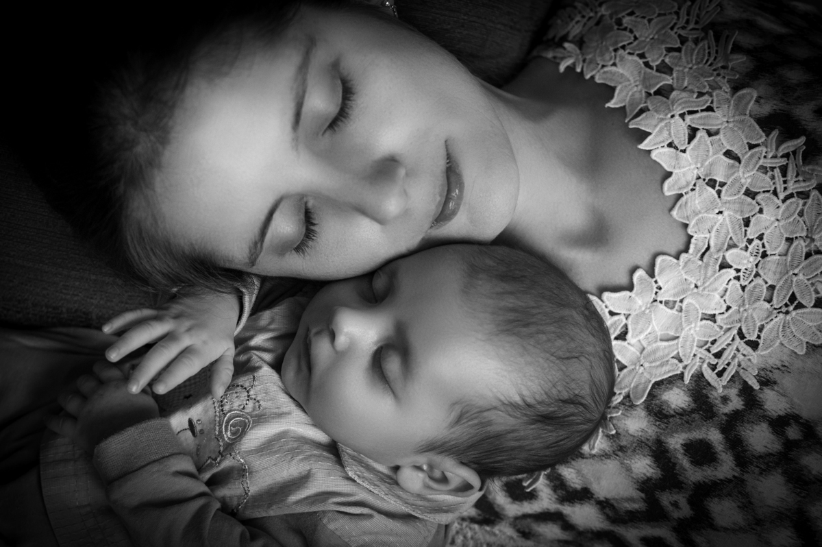 acompanhamento mensal, fotografia de bebês, ensaio família, ensaios infantis, fotógrafo de família, estúdio fotográfico bariri, fotógrafo profissional de família, família, mãe de menino, pai de menino, dia das mães