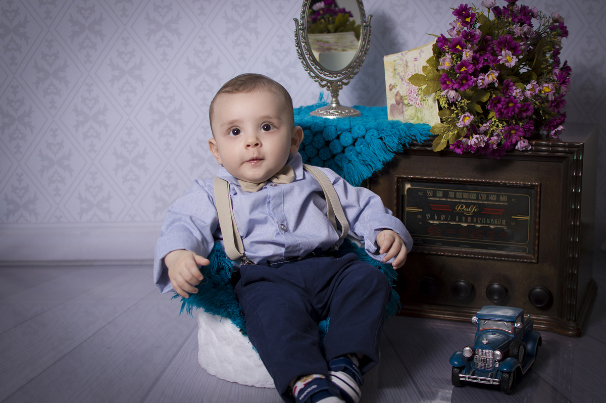 acompanhamento mensal, fotografia de bebês, ensaio família, ensaios infantis, fotógrafo de família, estúdio fotográfico bariri, fotógrafo profissional de família, família, mãe de menino, pai de menino, copa do mundo, social, vintage, roupinha social