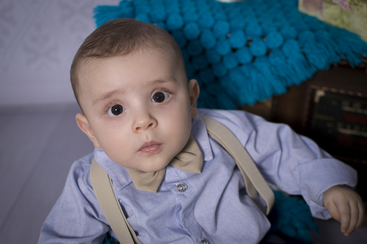 acompanhamento mensal, fotografia de bebês, ensaio família, ensaios infantis, fotógrafo de família, estúdio fotográfico bariri, fotógrafo profissional de família, família, mãe de menino, pai de menino, copa do mundo, social, vintage, roupinha social