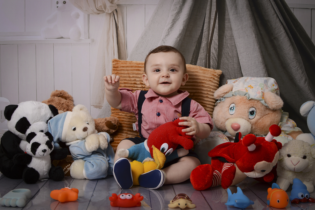 acompanhamento mensal bebê, fotografia de bebê, fotografia de família, fotógrafo de crianças, estúdio fotográfico infantil, newborn, quarto bebê, pelúcias, brinquedos