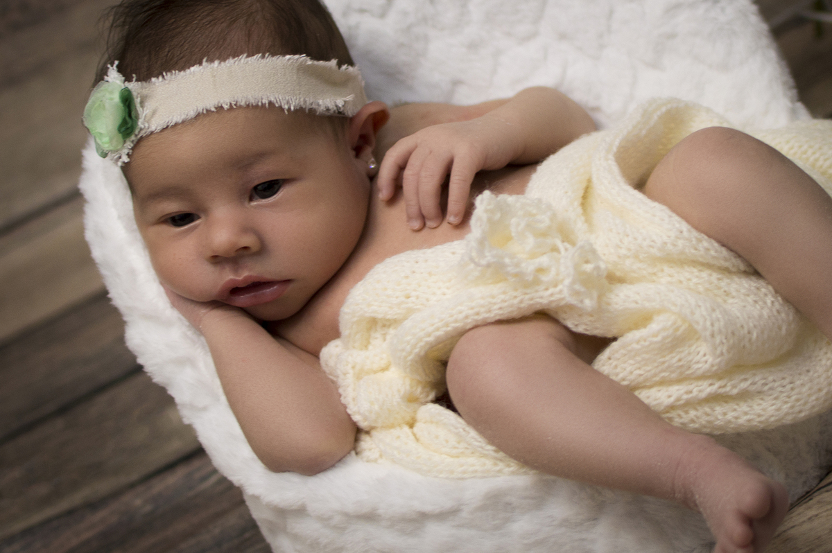 newborn bariri, newborn, recém nascidos, fotografia para recém nascidos, fotografia infantil, fotógrafo profissional de crianças, estúdio fotografia infantil, estúdio newborn, props, sessão fotografia, estúdio fotográfico bariri, Danilo Pinezi Fotografia