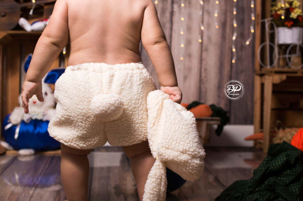 acompanhamento mensal bebês, fotografia de bebês, fotografia de família, bebês, estúdio newborn e bebês, estúdio de família, fotografia,  ensaio de páscoa, sessão de páscoa, coelhinho da páscoa