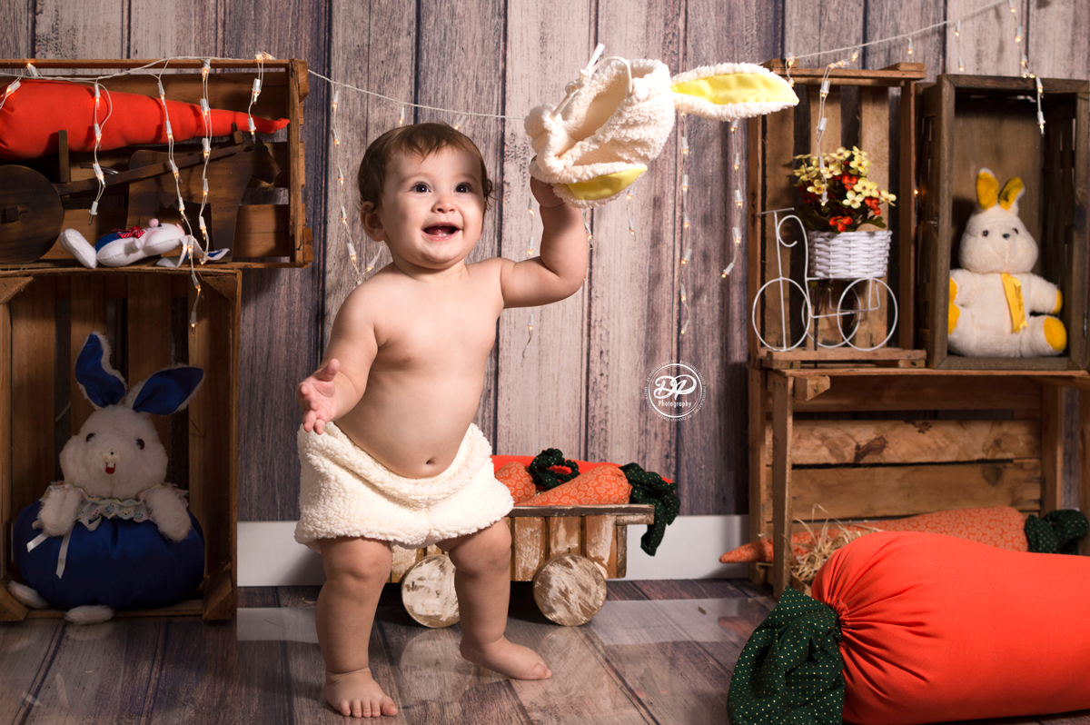 acompanhamento mensal bebês, fotografia de bebês, fotografia de família, bebês, estúdio newborn e bebês, estúdio de família, fotografia,  ensaio de páscoa, sessão de páscoa, coelhinho da páscoa