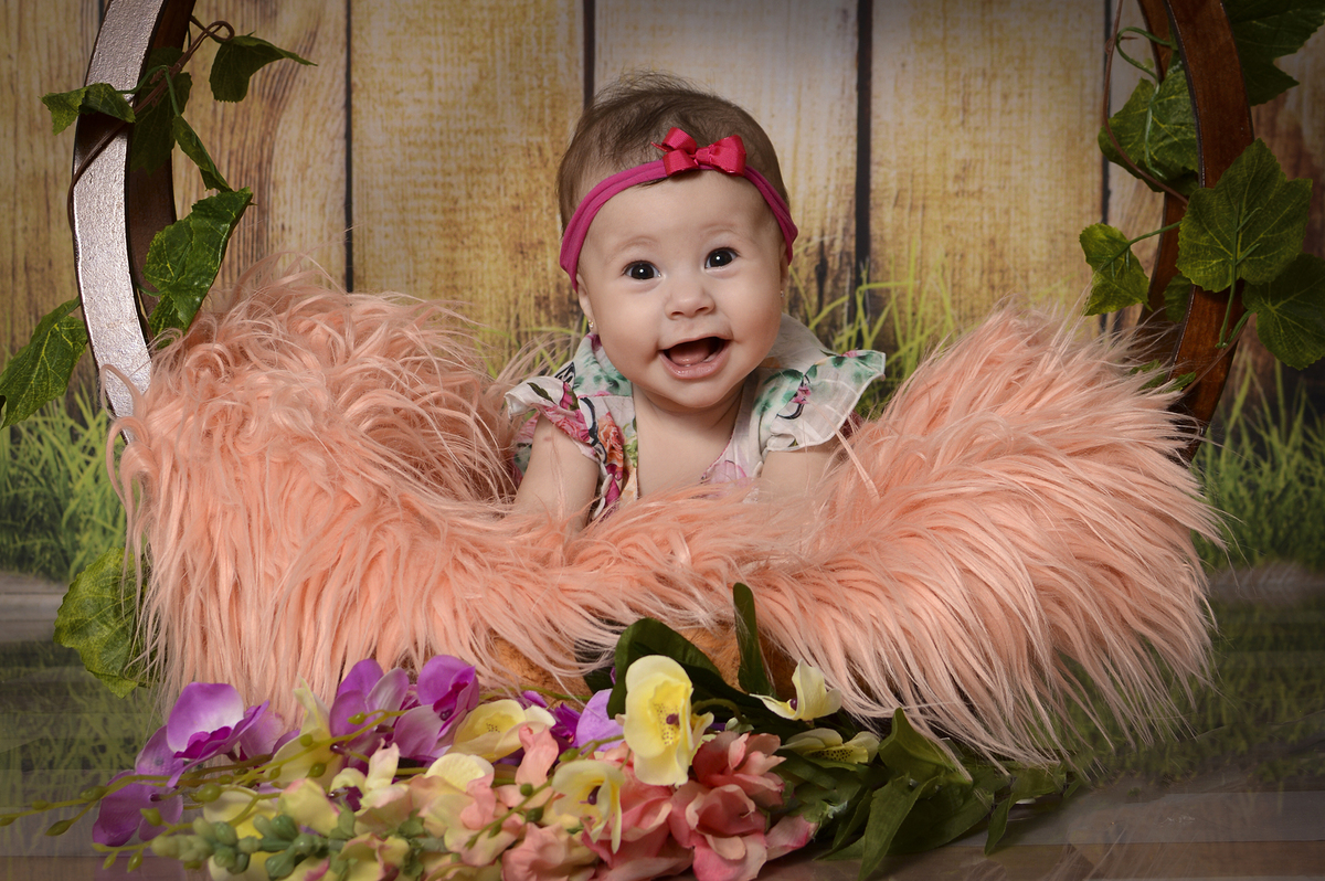 fotografia infantil, fotografia de bebês, fotografia de família, estúdio fotográfico infantil, fotógrafo de amor, ensaio primavera, flores, balanço flores bebê