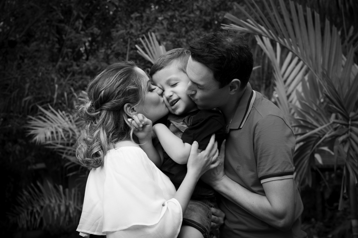 Gestante, ensaio gestante, ensaio casal, ensaio família, fotografia de família, amor, gestação, fotografia profissional, jardim,  Bariri, maitê, família, felicidade, fotografias do coração, Danilo Pinezi Fotografia, Estúdio 173