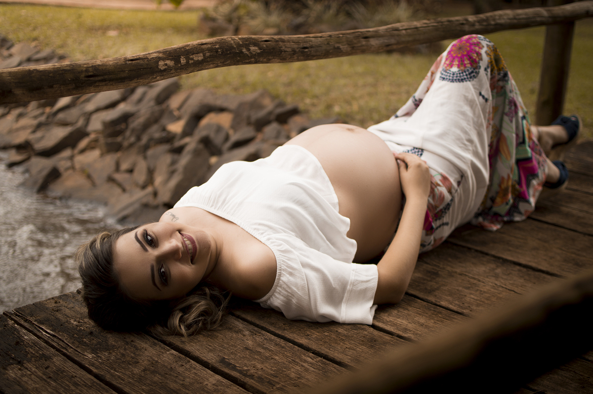 Gestante, ensaio gestante, ensaio casal, ensaio família, fotografia de família, amor, gestação, fotografia profissional, jardim,  Bariri, maitê, família, felicidade, fotografias do coração, Danilo Pinezi Fotografia, Estúdio 173