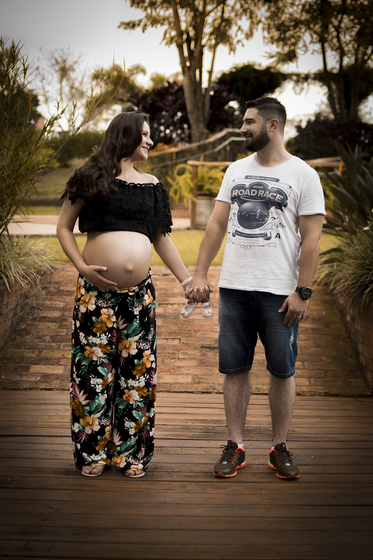 gestante, ensaio gestante, ensaio de pais, a espera, gravidez, fotos de gravidez, pais e filhos, amor, fotos de gestante Bariri, fotos gestante Jaú